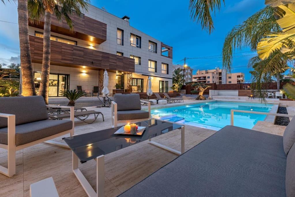 Luxury Casa Con Piscina, Wifi, 150M Dal Mare Miami Playa Exterior foto
