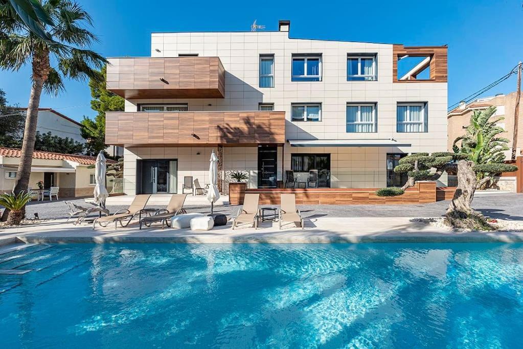 Luxury Casa Con Piscina, Wifi, 150M Dal Mare Miami Playa Exterior foto